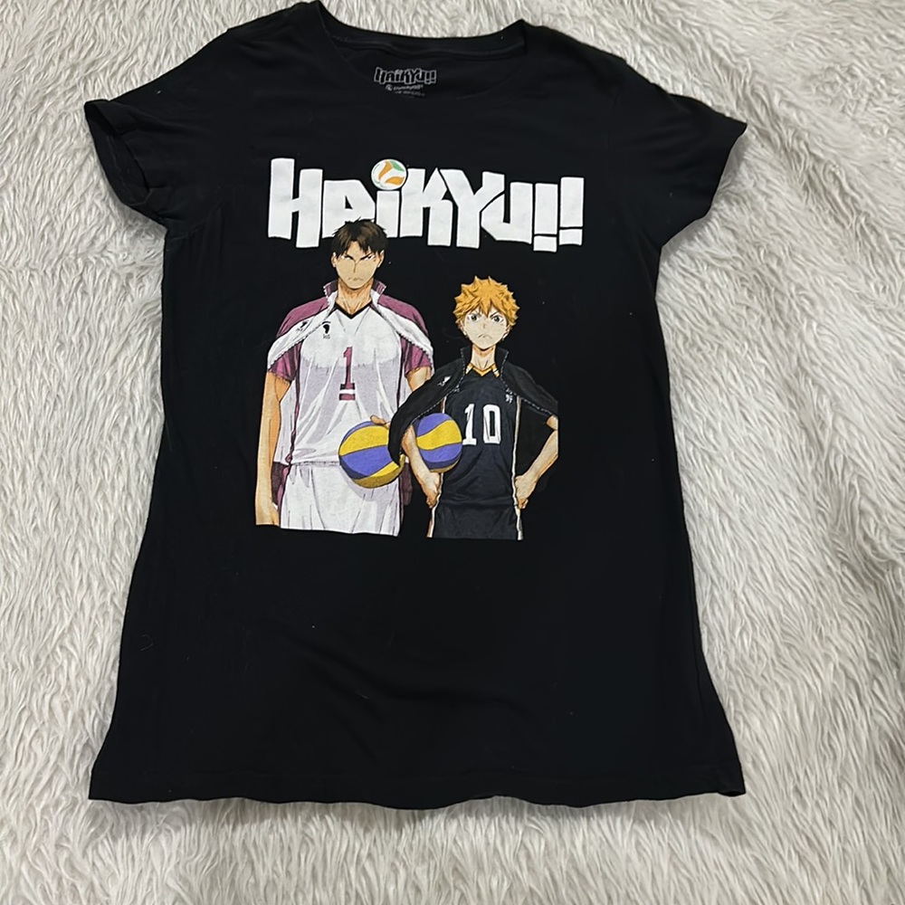 Haikyu women’s 3rd Season anime T-Shirt size medium
